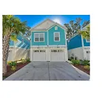 Brand New Home 3 Bed 2 And Half Bath, 4Min Walk To Beach