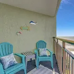 Coastal Flare,Stylish 1 Bedroom Condo Located The Northern End Of Myrtle Beach.