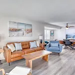 Oceanfront 3Br/2Ba Dog Friendly