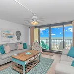 Beautifully Updated 2 Bedroom Oceanfront Suite- With Gaming System And More! Horizon East 104
