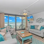 Beautifully Updated 2 Bedroom Oceanfront Suite- With Gaming System And More! Horizon East 104