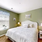 River Oaks 61M