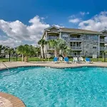 2Bd/2Ba. Best Of Both Worlds. Beach & Golf