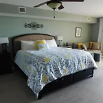 Yacht Club Villas #2-502 Condo