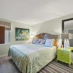 Ocean Creek Resort L4 -Oceanfront - Windy Hill