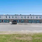 Madison Villas 16 - 3Rd Row - Crescent Beach Section