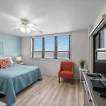 Arcadian II 4C - Oceanfront - Shore Drive Section