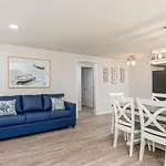 Sand Dollar - 3Rd Row - Ocean Drive Section