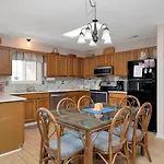 Perrin Place C - 3Rd Row - Ocean Drive Section