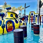 Bluetique Oceanfront Pet Friendly Indoor Pool