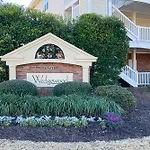 Serene Barefoot Resort Condo