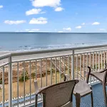 Bright Beachfront 1Br Condo At Dunes Village Resort