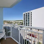 Amazing Oceanfront Home Hs 4Th Floor