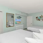 Modern And Fun! 3 Bedroom Suite With Indoor Waterpark And Slides! Sleeps 12! Dunes Village 338