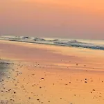 Ocean Sunrise Condo ~ 2B/2B