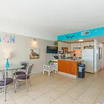 New! Palace Resort Oceanfront Studio Sleeps 4