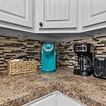 Winter Specials! Ocean View Garden City Condo