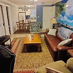 Unique 2 Bedroom / 2 Bath Condo In Myrtle Beach