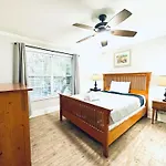 Ocean View Luxury Rental - Sleeps 16