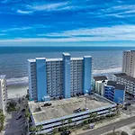 0404 Waters Edge Resort Condo