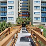 Ocean Bay Club - 1607