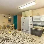 2 Bed 2 Bath Ground Level Golf Colony 33I Only 2 Miles To The Beach