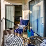 Surfside Beach Condo With Ocean Access And Balcony!