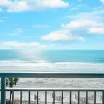Oceans One 4Th Floor 1 Bdrm 1 Ba