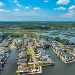 Carolina Roost In Cherry Grove