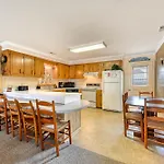 Carolina Roost In Cherry Grove