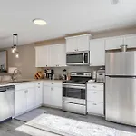 1408 Perrin Dr, Unit B - Ocean Walk Sleeps 8