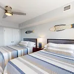 Yacht Club Penthouse