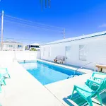 Suns Out Steps To Beach W Private Pool In Cherry Grove