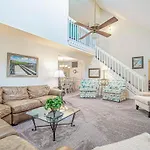 Family The Mariner Adkins House Channel Home With 6 Bedrooms
