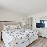 Sea Winds 307 - Oceanfront - Windy Hill Section