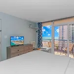 Newly Renovated King Suite-Ocean Views! Boardwalk 1140