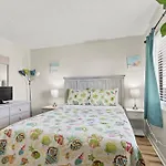 Sea Winds 307 - Oceanfront - Windy Hill Section