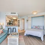 Beachy Condo With Pool Access And Steps To Boardwalk!