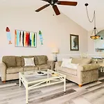 Top Location Famous Barefoot Resort 1 Mile To Beach 15000Sf Pool
