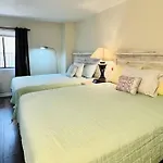 *Awesome View & Updated*Quiet Cabana Section*Pools