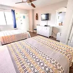 *Peaceful Ocean View Beauty*Beach*Hot Tubs*J100