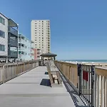 Coastal Condo On Beach With Community Pool Access!
