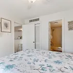 Beachy Keen, Unit 6113-D