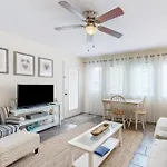 Beachy Keen, Unit 6113-D