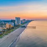Large Myrtle Beach Condo, Fully Renovated