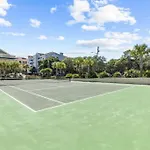 Large Myrtle Beach Condo, Fully Renovated