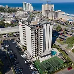 Large Myrtle Beach Condo, Fully Renovated