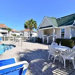 Shorehaven Lakefront & Steps To Beach W Pool And Grill