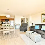 Oceanfront W Stunning Views Amenities Galore