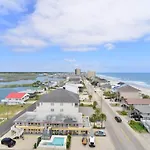 All New Luxury With Stunning Ocean Views Sky Pool Lazy River